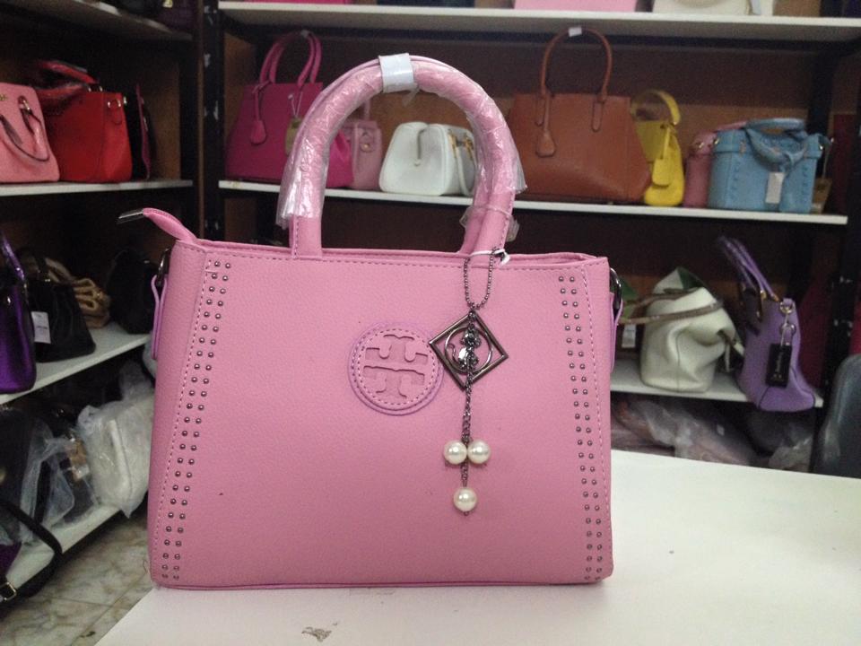 Túi xách thời trang Giá bán: 300.000đ