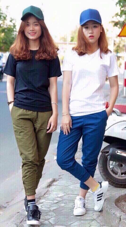 Quần kaki khoá ống Giá bán: 130.000đ