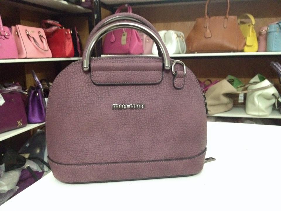 Túi sách MIU MIU DA DÊ Giá bán: 260.000đ