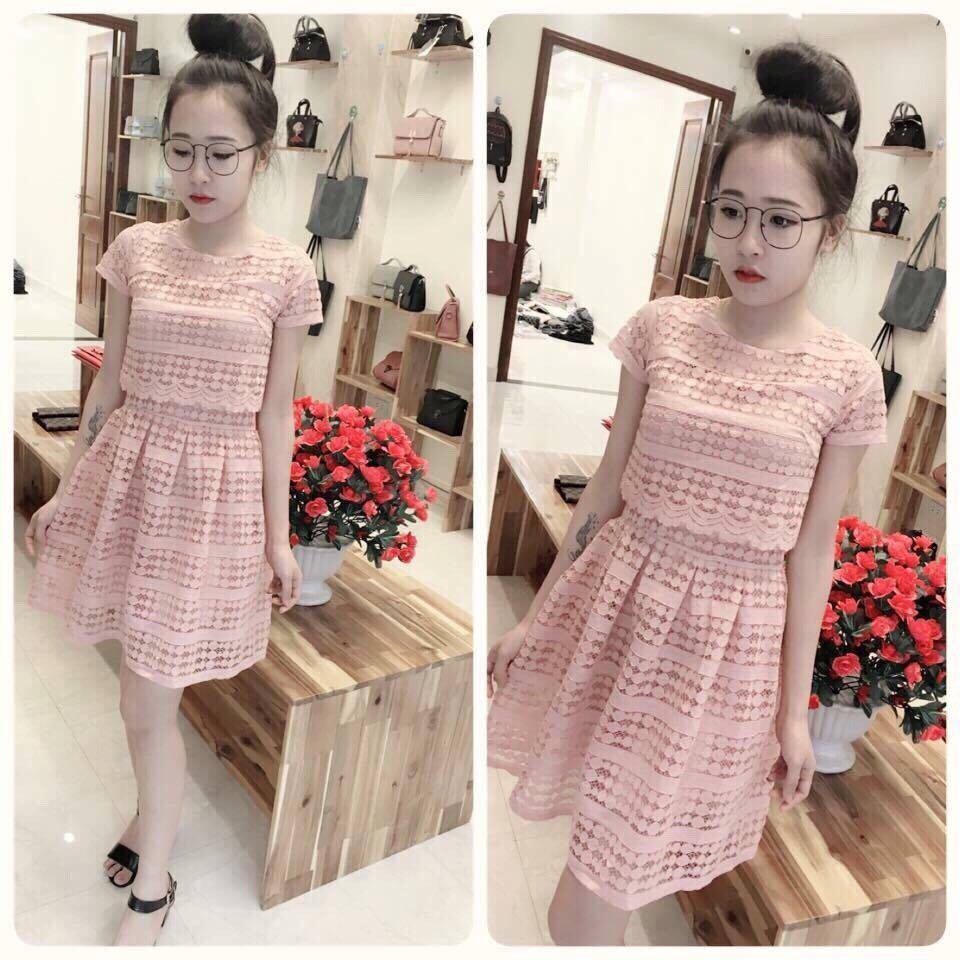 Váy ren Giá bán: 165.000đ