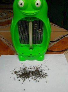 Đèn bắt muỗi Giá bán: 120.000đ