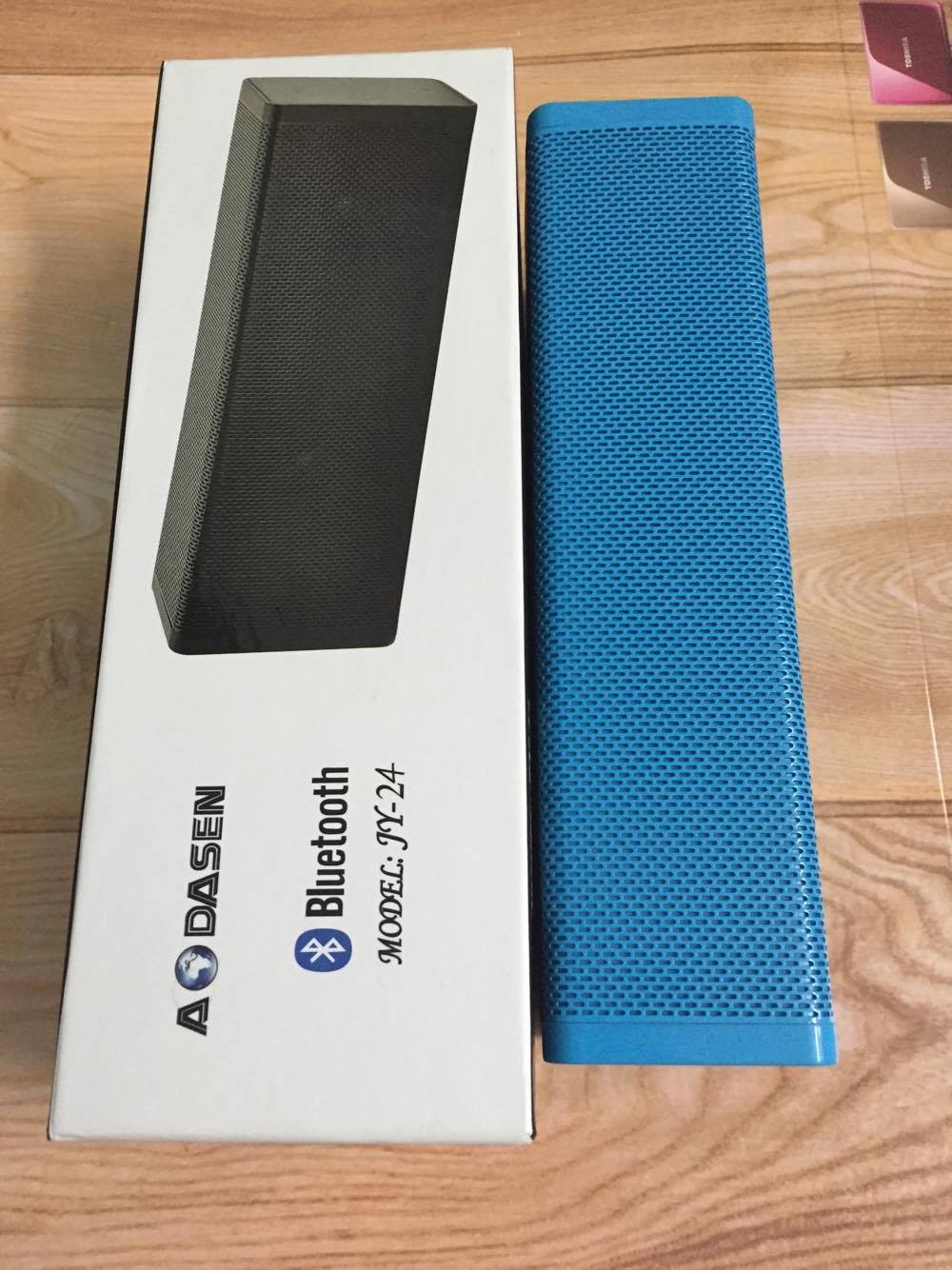 Loa bluetooth JY24 Giá bán: 295.000đ