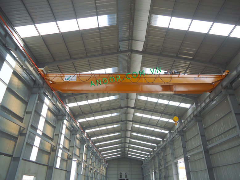 Cầu trục dầm đôi Giá bán: 60.000.000đ