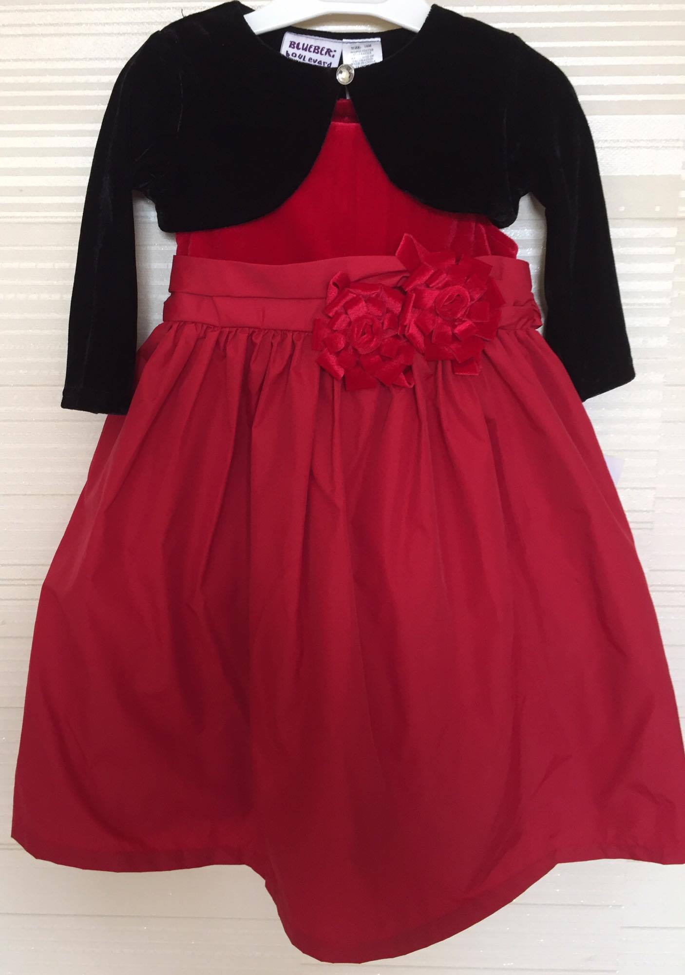 Đầm công chúa Giá bán: 400.000đ