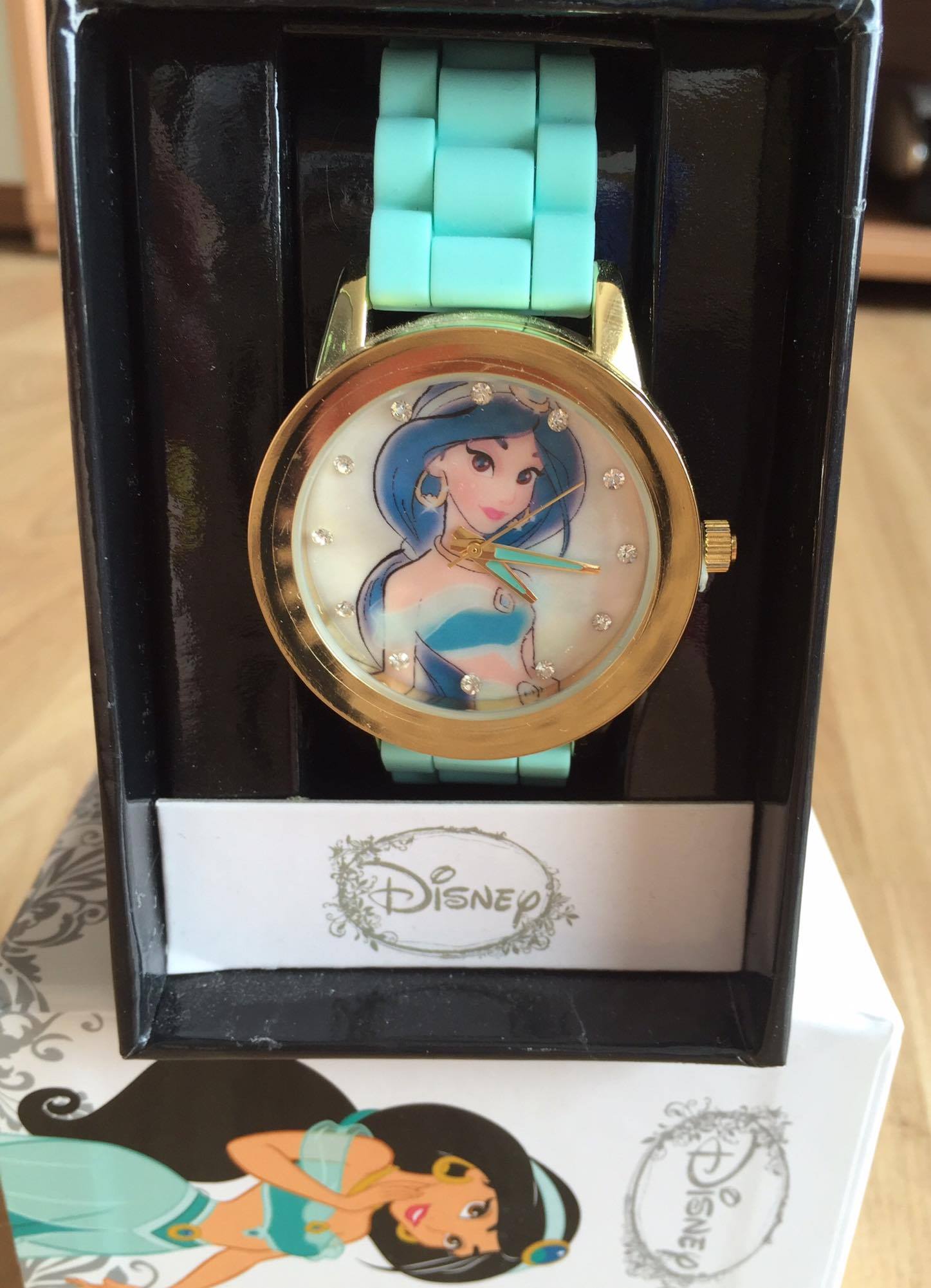 Đồng hồ công chúa hiệu Disney Giá bán: 350.000đ