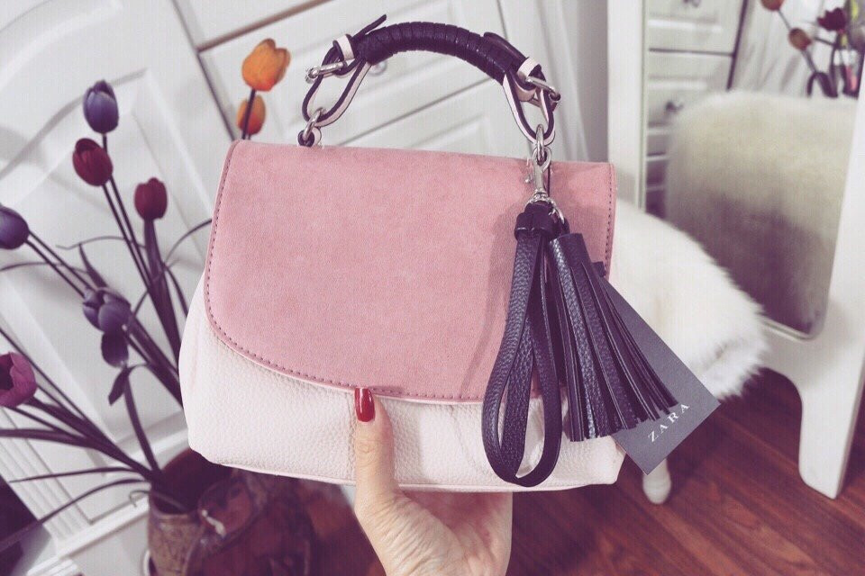 Túi xách Zara xuất khẩu Túi xách Zara xuất khẩu Giá bán: 350.000đ