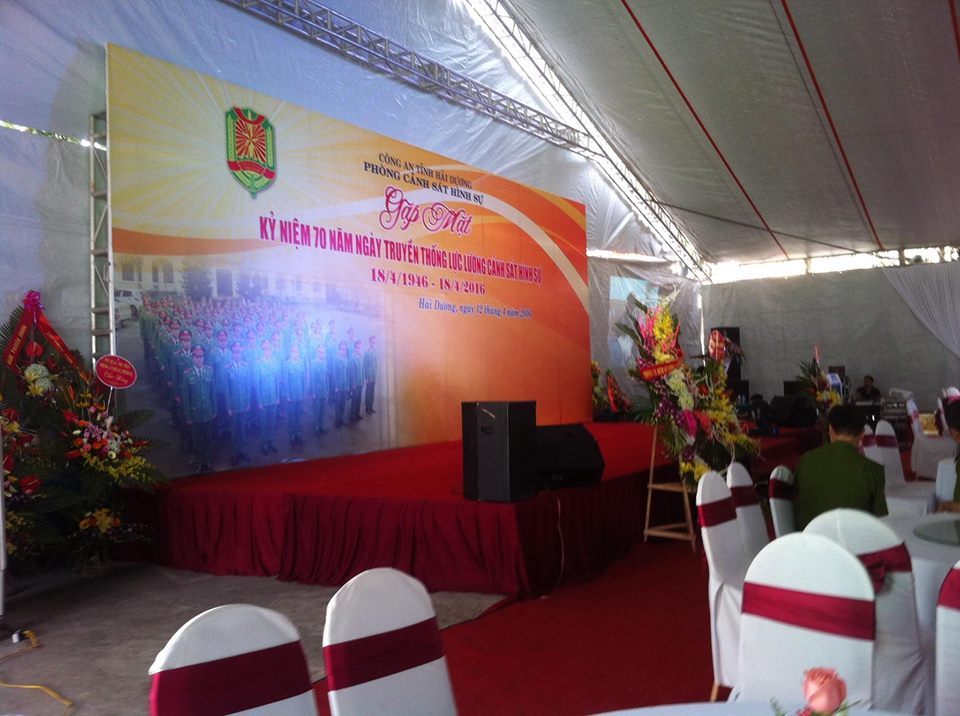 Bán và cho thuê sân khấu tổ chức sự kiện Giá bán: 100.000đ