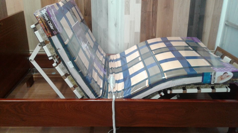 GIƯỜNG ĐIỆN NÂNG HẠ TỰ ĐỘNG ĐIỀU CHỈNH GIÚP CƠ THỂ KHỎE HƠN Giá bán: 0đ