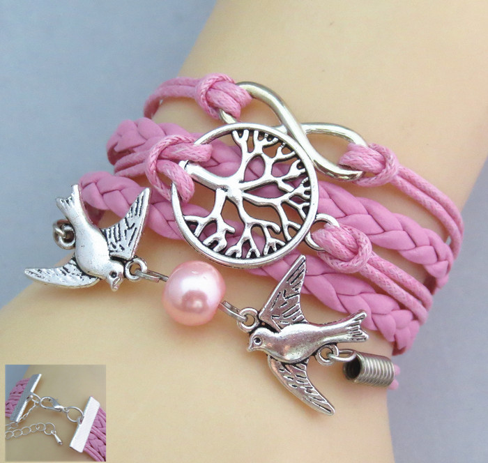 Trang sức mới Giá bán: 90.000đ