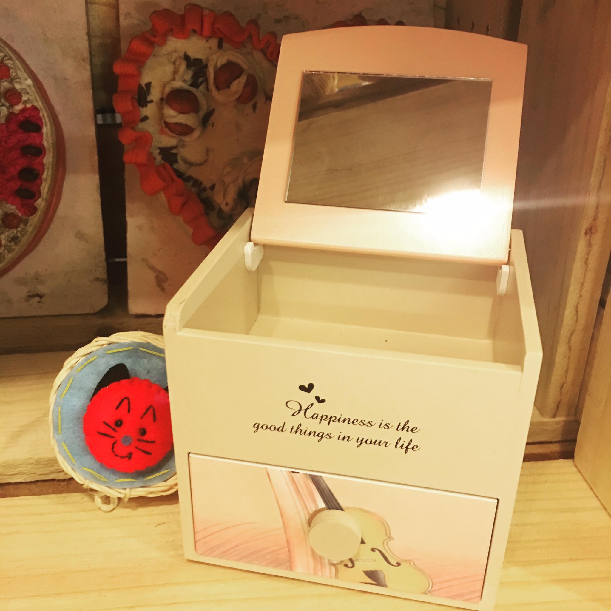 Hộp trang sức Happiness Giá bán: 150.000đ