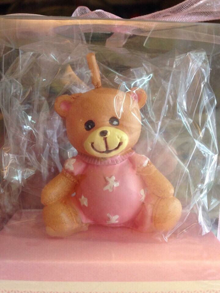 Nến bé gấu Giá bán: 35.000đ