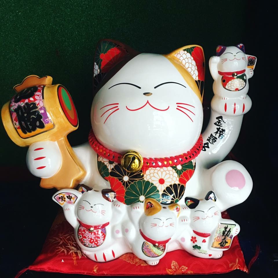 Mèo cầm búa Giá bán: 1.750.000đ