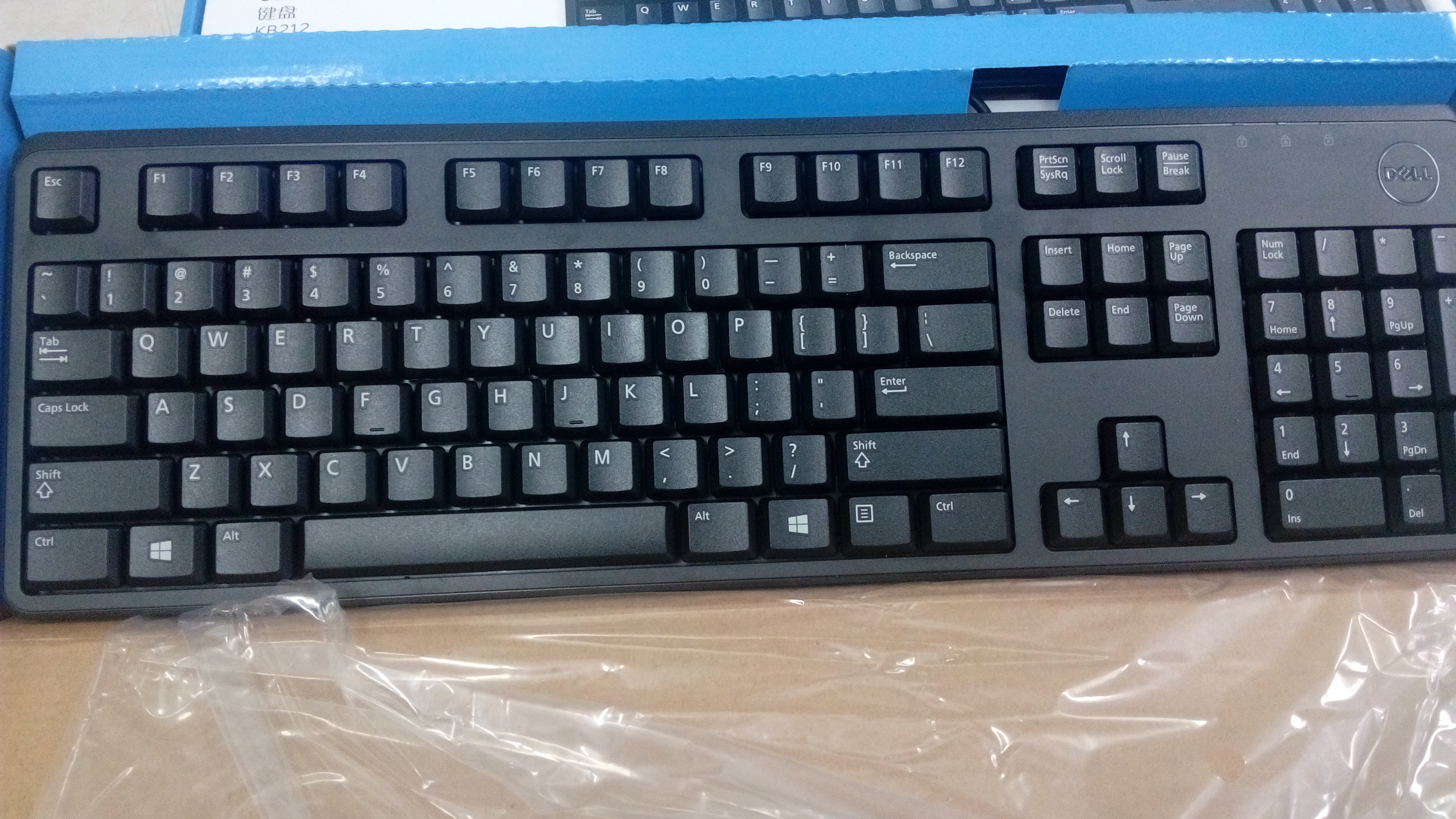 Bàn phím Dell KB212 Black USB Bàn phím Dell KB212 Black USB Giá bán: 175.000đ