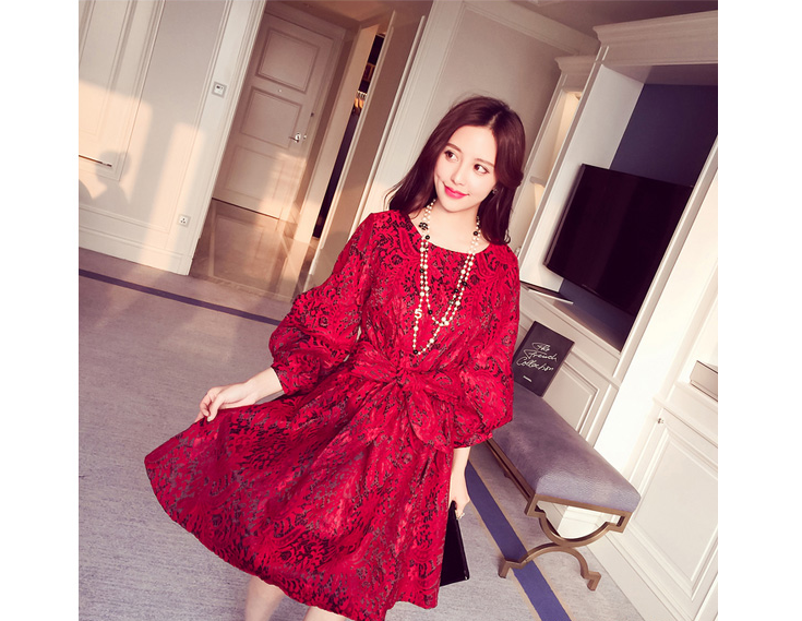 Đầm ren 2 lớp NEWLIGHT – DR2532 Đầm ren 2 lớp NEWLIGHT – DR2532 Giá bán: 475.000đ