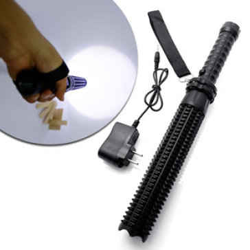 ĐÈN PIN TỰ VỆ SK 06 ĐÈN PIN TỰ VỆ SK 06 Giá bán: 450.000đ