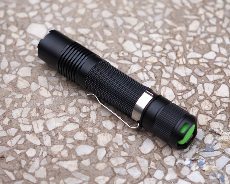 ĐÈN PIN SIÊU SÁNG OXY ĐÈN PIN SIÊU SÁNG OXY Giá bán: 750.000đ