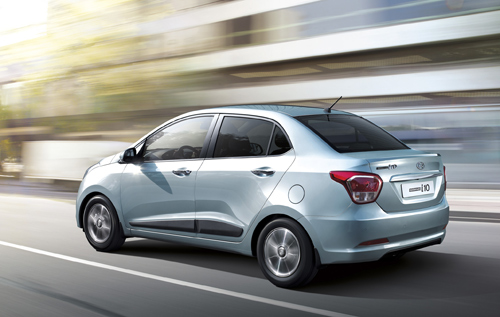 Hyundai Grand i10 Sedan 1.2 AT Giá bán: 471.900.000đ