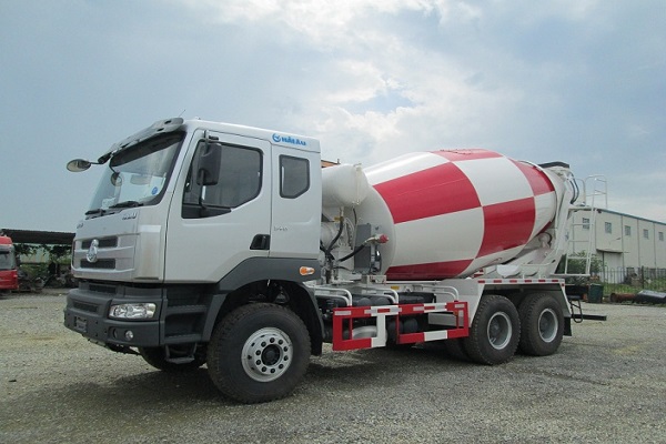 Xe bồn trộn chenglong 10 khối Giá bán: 1.210đ