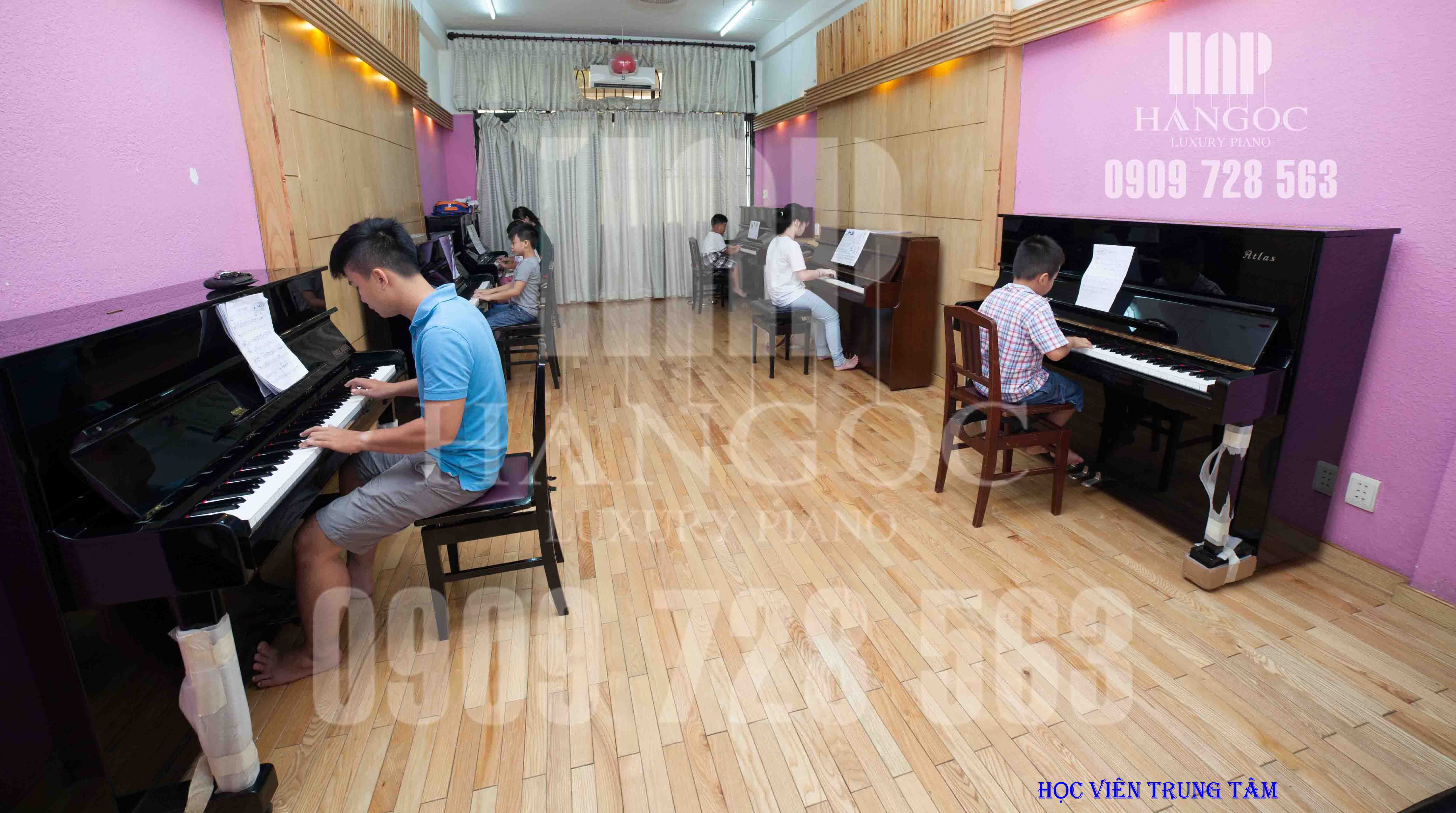 Dạy Piano uy tín tại quận 11, quận Bình Thạnh giá 310k/tháng	 Giá bán: 310.000đ