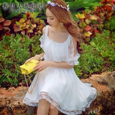 đầm váy Giá bán: 275.000đ