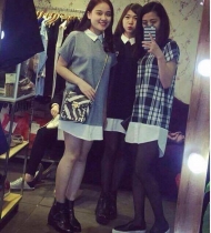 Váy phối vạt trắng