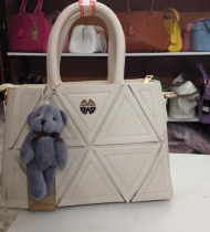 Mẫu túi trần mặt da sần