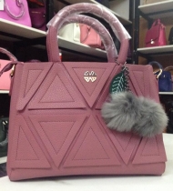 Mẫu túi trần mặt da sần