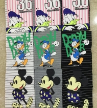 Váy kẻ in hình hoạt hình