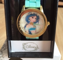 Đồng hồ công chúa hiệu Disney