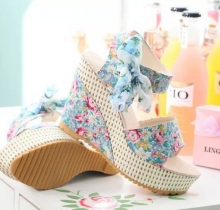 giày-dép nữ thời trang, sành điệu, cá tính